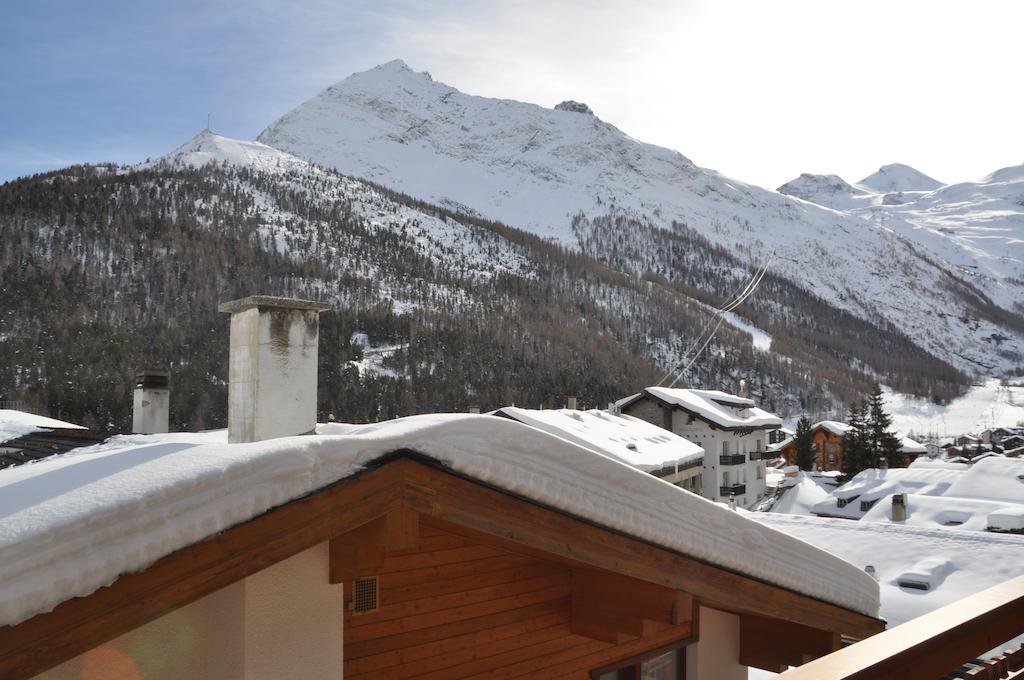 Apartmenthaus Holiday Saas Fee Kültér fotó